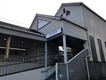 枚岡 写真:駅舎・駅施設、様子