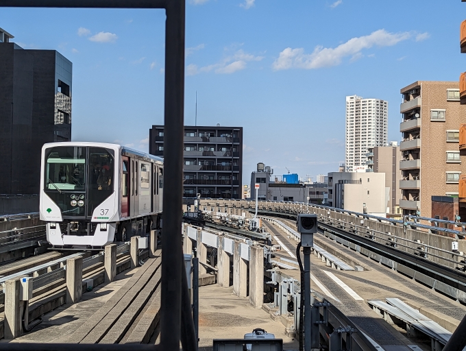 鉄道乗車記録の写真:乗車した列車(外観)(1)        「東京都交通局330形」