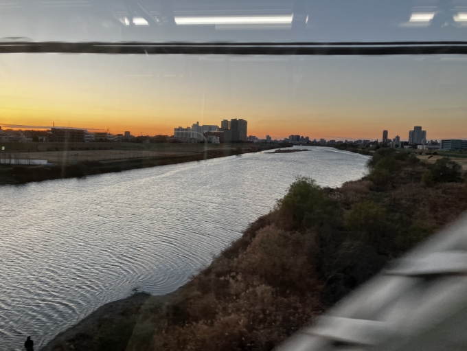 鉄道乗車記録の写真:車窓・風景(3)        「夜明け前の多摩川」