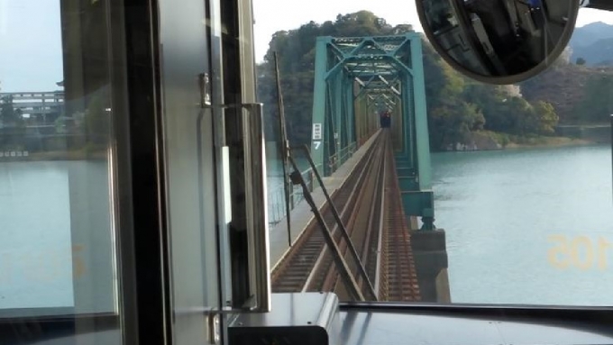 鉄道乗車記録の写真:車窓・風景(9)     「熊野川橋梁を渡る」