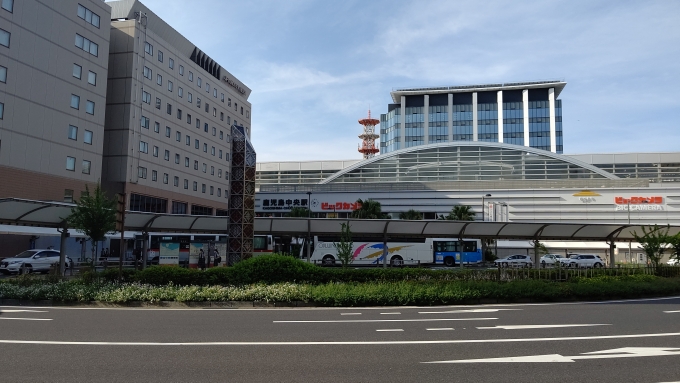 鉄道乗車記録の写真:駅舎・駅施設、様子(1)        「鹿児島中央駅西口」
