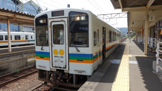鉄道乗車記録の写真:乗車した列車(外観)(15)        「肥薩おれんじ鉄道「出水駅」」