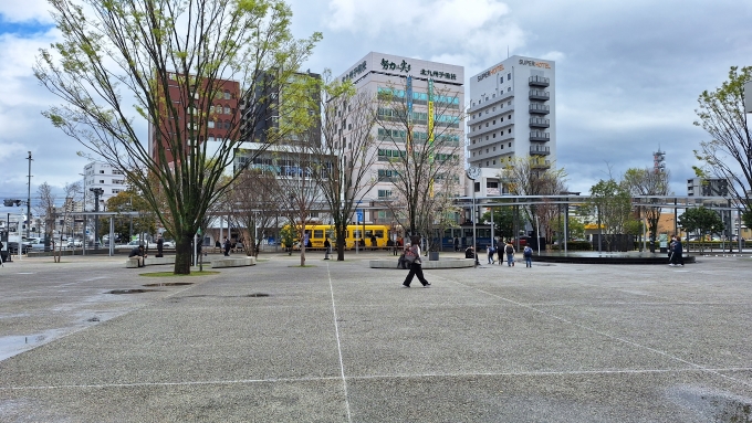 鉄道乗車記録の写真(9)        「熊本駅の駅前広場」