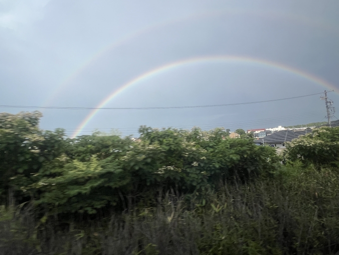 鉄道乗車記録の写真:車窓・風景(1)        「虹がふたつ！」
