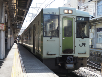 鉄道　キハ110系 JR東日本 キハ110-226 (キハ100・110系) 車両ガイド | レイルラボ(RailLab)