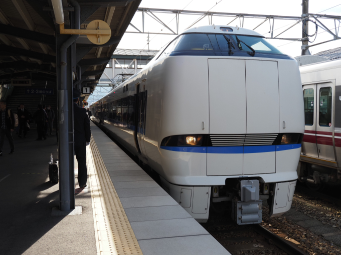 413系/683系 683系 R11編成 (金沢総合車両所) 徹底ガイド | レイルラボ(RailLab)