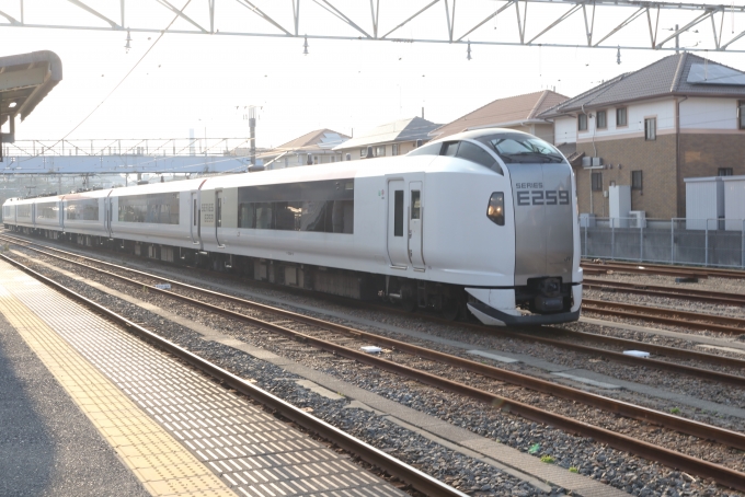 鉄道乗車記録の写真:乗車した列車(外観)(1)        「クラNe-12」