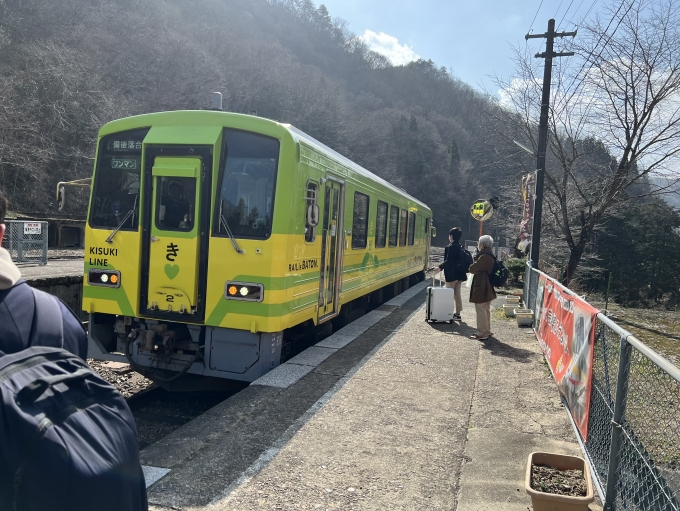 鉄道乗車記録の写真:乗車した列車(外観)(1)          「宍道行キハ120」