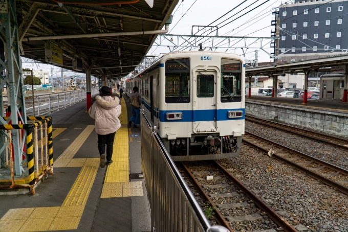 鉄道乗車記録の写真:乗車した列車(外観)(1)        「西小泉駅へ
クハ8600
8000系8500型
8561F編成」