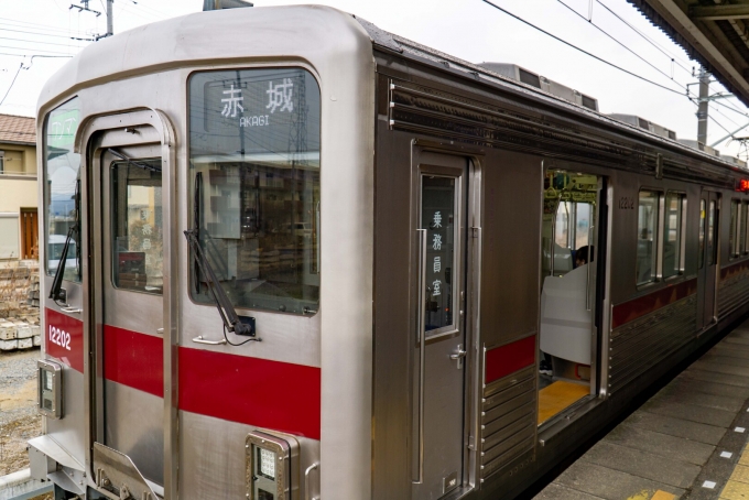 鉄道乗車記録の写真:乗車した列車(外観)(2)        「12202 
10000系 11202F編成」