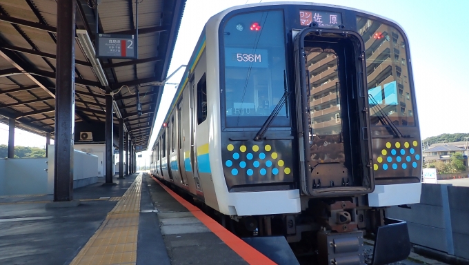 鉄道乗車記録の写真:乗車した列車(外観)(1)          「鹿島線に乗り香取駅へ。
クモハE131-10
E131系 R10編成」