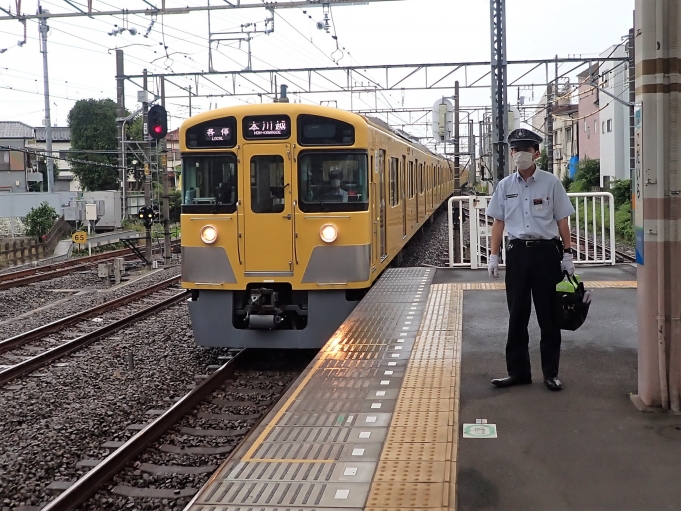 鉄道乗車記録の写真:乗車した列車(外観)(2)        「2095
西武2000系 2095F編成」