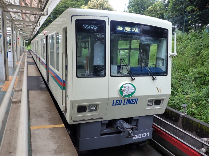 鉄道乗車記録の写真:乗車した列車(外観)(2)        「8501
西武8500系 V1編成」