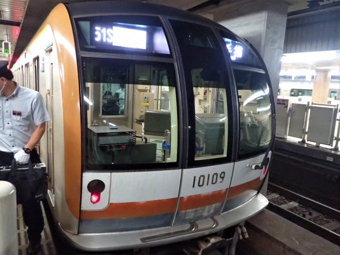 鉄道乗車記録の写真:乗車した列車(外観)(2)        「10109
東京メトロ10000系 10109F編成」