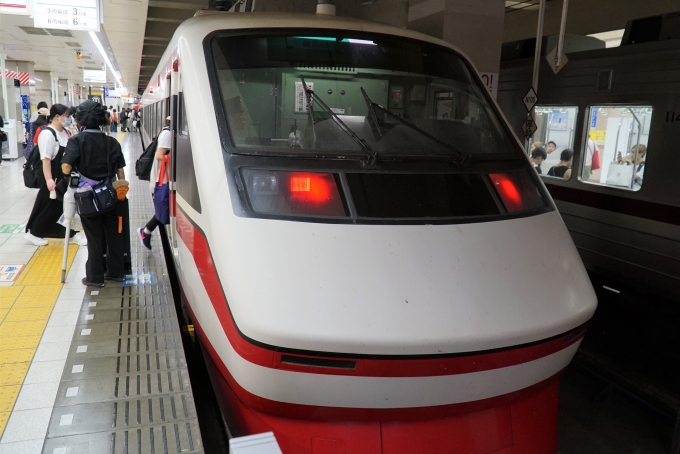 鉄道乗車記録の写真:乗車した列車(外観)(2)        「206-1
東武200系 206F編成」