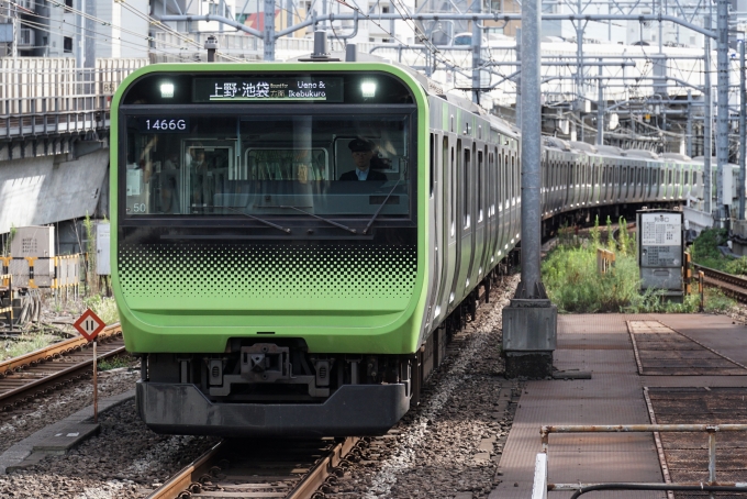 鉄道乗車記録の写真:乗車した列車(外観)(2)        「クハE234-50
E235系 50編成」
