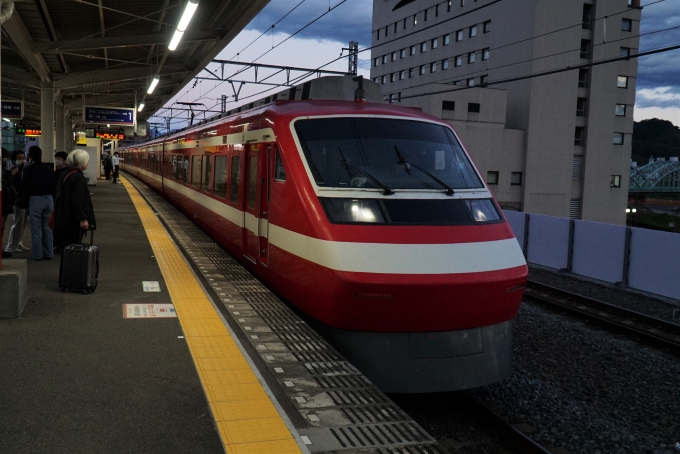 鉄道乗車記録の写真:乗車した列車(外観)(2)     「205-6
東武200系電車」