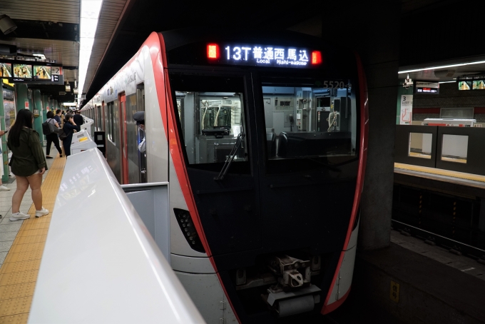 鉄道乗車記録の写真:乗車した列車(外観)(2)     「5520-8
東京都交通局5500形電車」