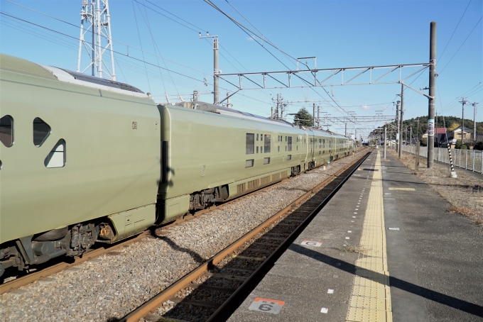 鉄道乗車記録の写真:列車・車両の様子(未乗車)(4)        「TRAIN SUITE 四季島」