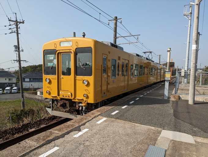 鉄道乗車記録の写真:乗車した列車(外観)(4)        「下関総合車両所所属の105系U03編成。」