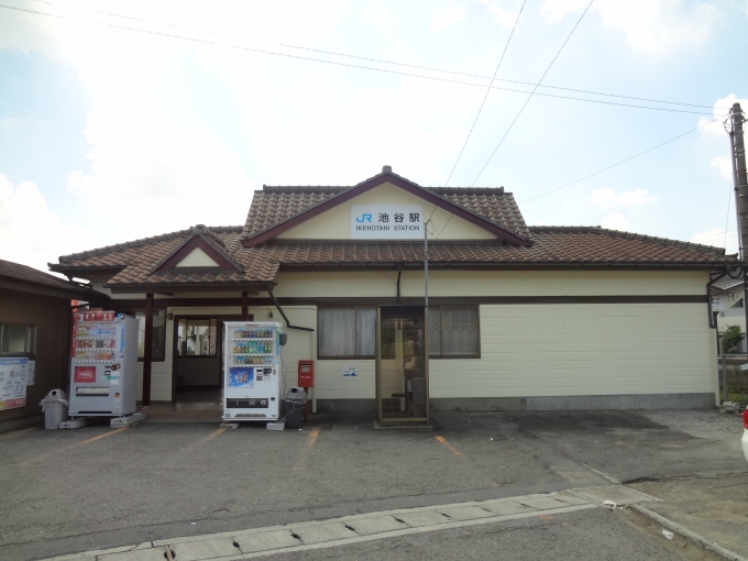 鉄道乗車記録の写真:駅舎・駅施設、様子(3)        