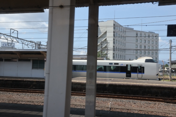 鉄道乗車記録の写真:車窓・風景(5)        「敦賀に到着。」