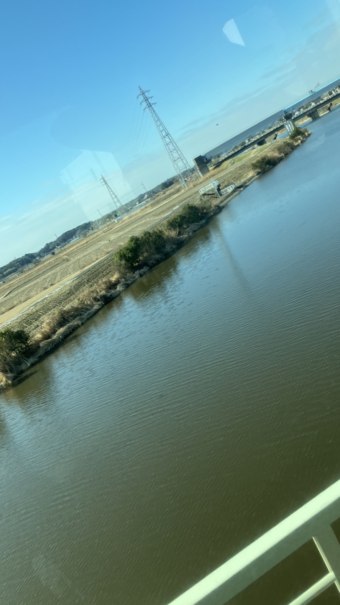 鉄道乗車記録の写真:車窓・風景(4)        「手賀川を横断しているときに撮影した。」