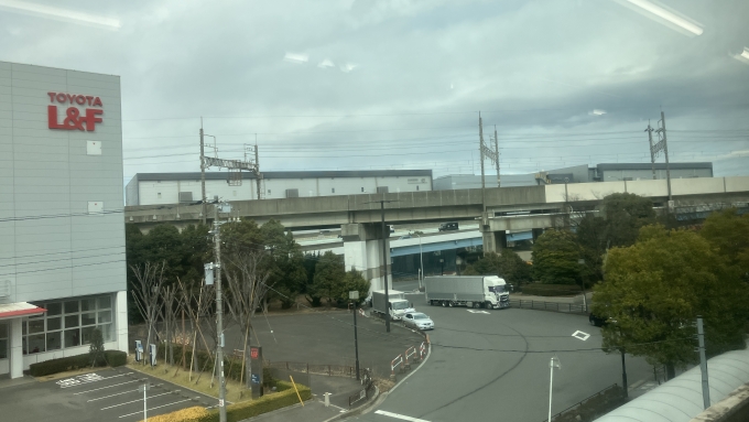 鉄道乗車記録の写真:車窓・風景(3)        「二俣新町駅を通過中に撮影した。
このあたりから京葉線二俣支線が見えるようになる。このあとこの支線に乗り換えた。」