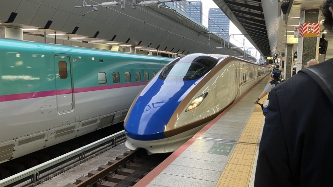 鉄道乗車記録の写真:乗車した列車(外観)(1)        「17:39ごろ、22番線にとき328号東京行き(328C)が入ってきた。この列車が折り返し乗車した列車になった。」