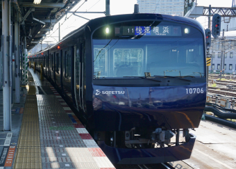 相模鉄道 10706 (相鉄10000系) 車両ガイド | レイルラボ(RailLab)
