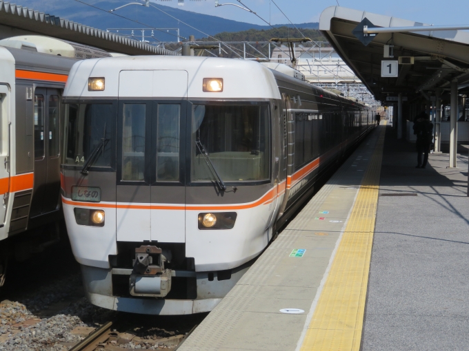 鉄道乗車記録の写真:乗車した列車(外観)(1)     「塩尻～中津川間はしなの課金」