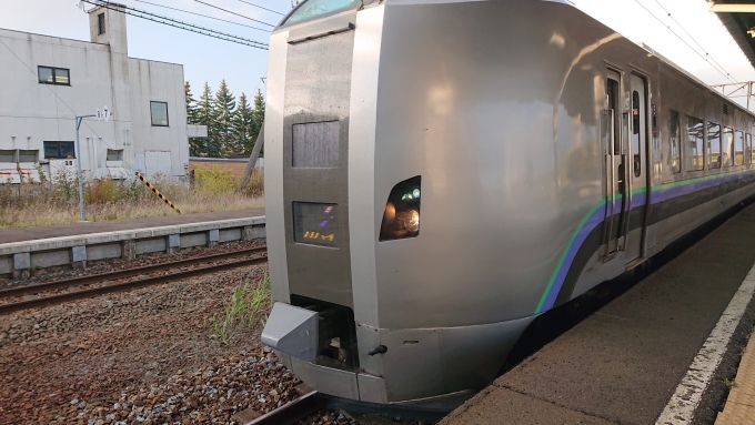 鉄道乗車記録の写真:乗車した列車(外観)(2)        「カムイ30号 札幌行き」