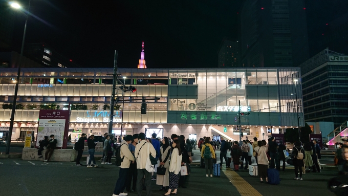 鉄道乗車記録の写真:旅の思い出(1)        「バスタ新宿から夜行バスで東岡崎へ」
