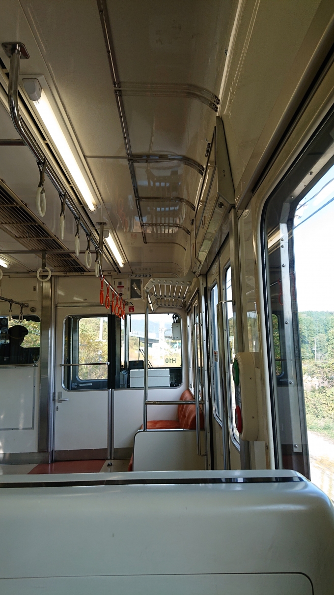 鉄道乗車記録の写真:車内設備、様子(2)        「ＪＲ飯田線 普通 天竜峡行き車内」