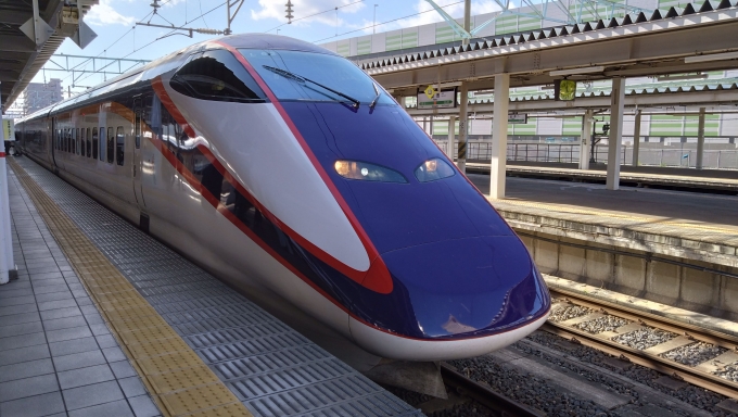 鉄道乗車記録の写真:乗車した列車(外観)(1)        「つばさ140号 東京行き」