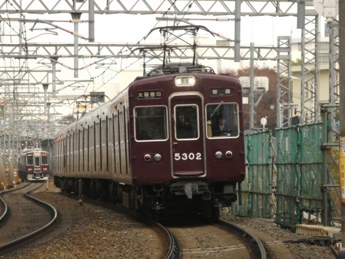 阪急電鉄 阪急5300系電車 5302 南方駅 (大阪府) 鉄道フォト・写真 by