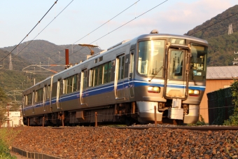 JR西日本521系電車 鉄道フォト・写真 by im1527さん 敦賀駅 (JR)：2013年10月14日16時ごろ