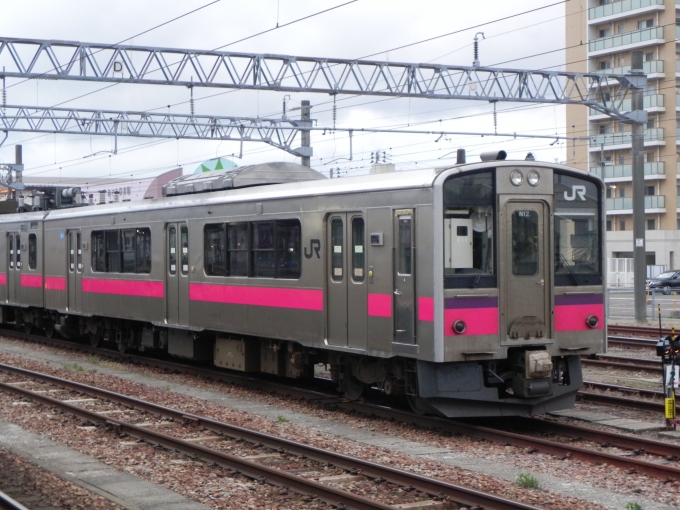 鉄道フォト・写真：JR東日本701系電車 クハ700-12 秋田駅 鉄道フォト・写真 by そらさん - 撮影日 2024/05/03 18:26