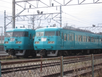 JR西日本117系電車 クロ117形(Tsc) 鉄道フォト・写真 by たいちゃんさん ：2020年01月25日12時ごろ