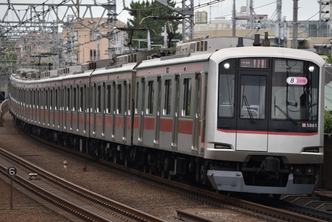 鉄道フォト・写真：東急電鉄 東急5000系電車 5861 多摩川駅 鉄道フォト・写真 by 湘南特快さん - 撮影日 2024/06/24 16:18