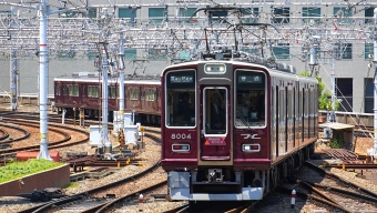 阪急電鉄 阪急8000形(Mc) 8004 鉄道フォト・写真 by あずきさん 大阪梅田駅 (阪急)：2024年06月12日12時ごろ