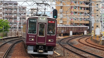 阪急電鉄 阪急8000形(Mc) 8020 鉄道フォト・写真 by あずきさん 中津駅 (大阪府|阪急)：2024年06月24日12時ごろ