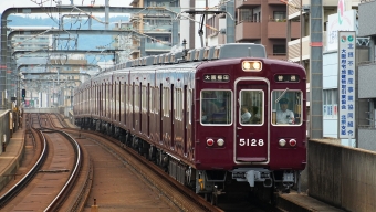 阪急電鉄 阪急5100系電車 5100形(Mc) 5128 鉄道フォト・写真 by あずきさん 岡町駅：2024年06月25日14時ごろ