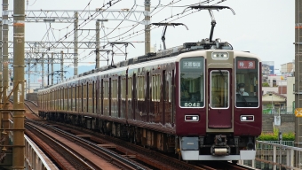 阪急電鉄 阪急8000形(Mc) 8042 鉄道フォト・写真 by あずきさん 神崎川駅：2024年06月25日13時ごろ