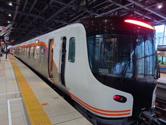 JR西日本 鉄道フォト・写真 by あっとさん 富山駅 (JR)：2024年07月20日07時ごろ
