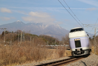 JR東日本 クハE351形 クハE351-1101 鉄道フォト・写真 by KIDさん 長坂駅：2018年03月07日11時ごろ