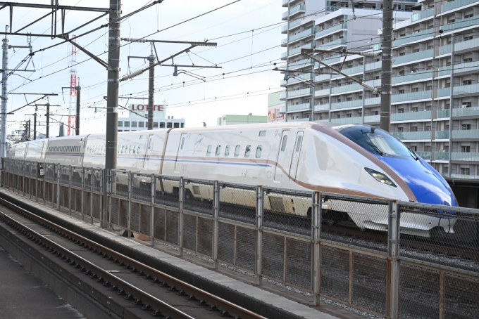 Jr東日本 E7・w7系新幹線電車 はくたか E714 13 武蔵浦和駅 鉄道フォト・写真 By 無二似さん レイルラボ Raillab