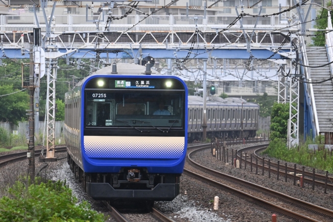 鉄道フォト・写真：JR東日本E235系電車 クハE234-1129 保土ケ谷駅 鉄道フォト・写真 by 無二似さん - 撮影日 2024/06/29 08:20