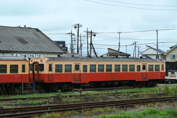 鉄道フォト・写真：小湊鐵道キハ200形気動車 キハ214 五井駅 (JR) 鉄道フォト・写真 by 無二似さん - 撮影日 2024/07/14 09:11