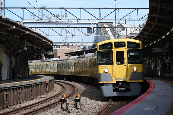 鉄道フォト・写真：西武鉄道 西武2000系電車 2066 新井薬師前駅 鉄道フォト・写真 by 無二似さん - 撮影日 2024/07/19 14:13